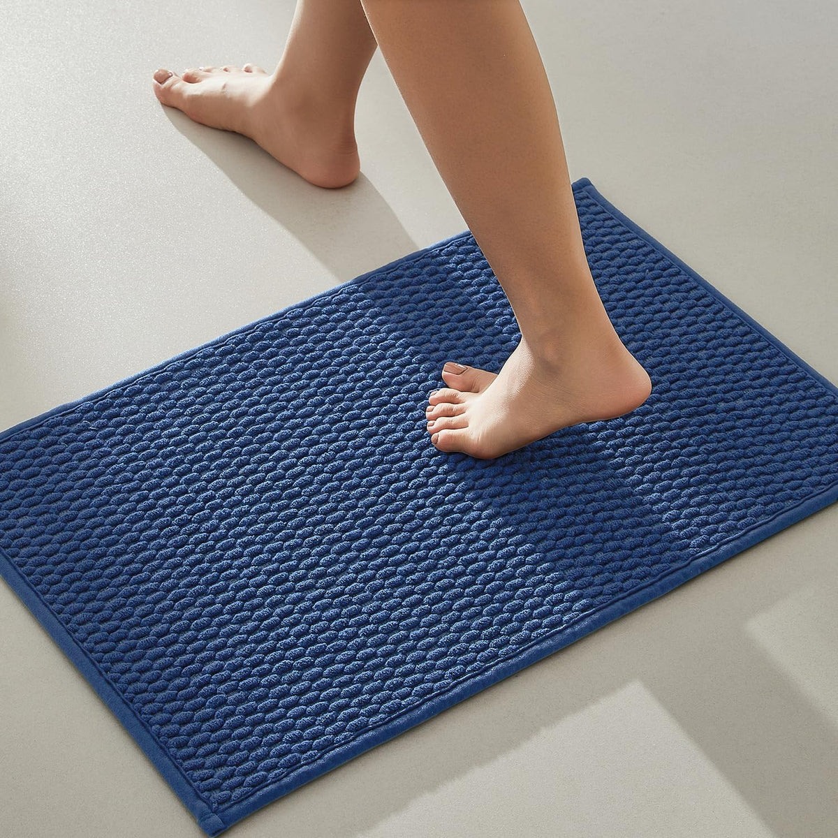 TYUU Bathroom Rugs Non Slip Washable, Super Absorbent Thin Bath Mat Small Quick Dry Low Pile Bathroom Rug, Dark Grey 16"x24"