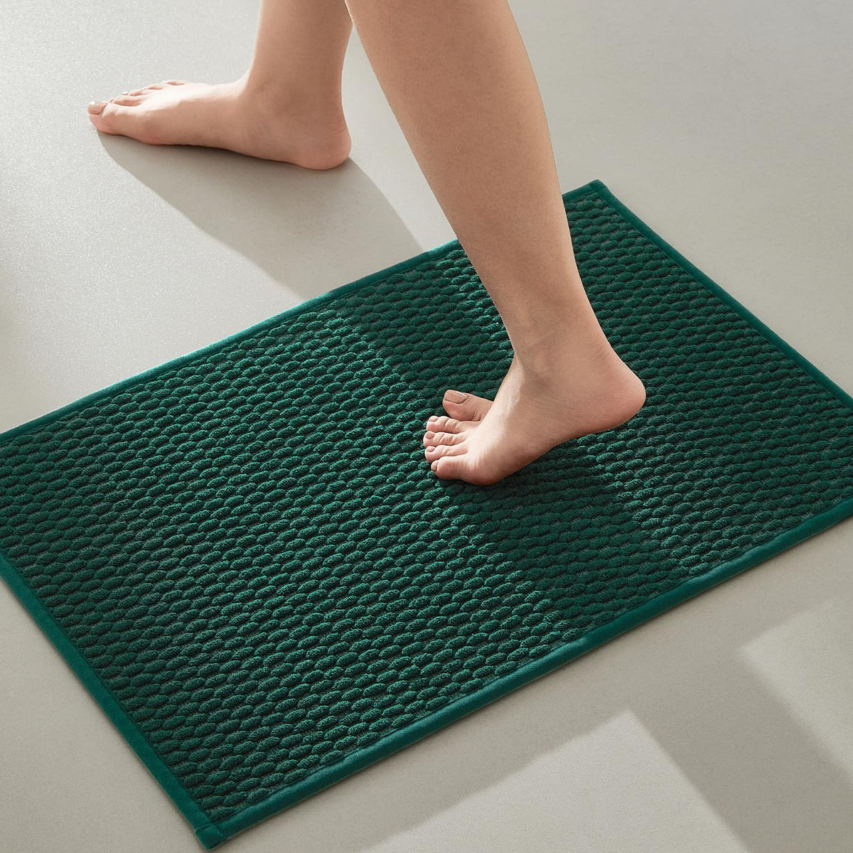 TYUU Bathroom Rugs Non Slip Washable, Super Absorbent Thin Bath Mat Small Quick Dry Low Pile Bathroom Rug, Dark Grey 16"x24"