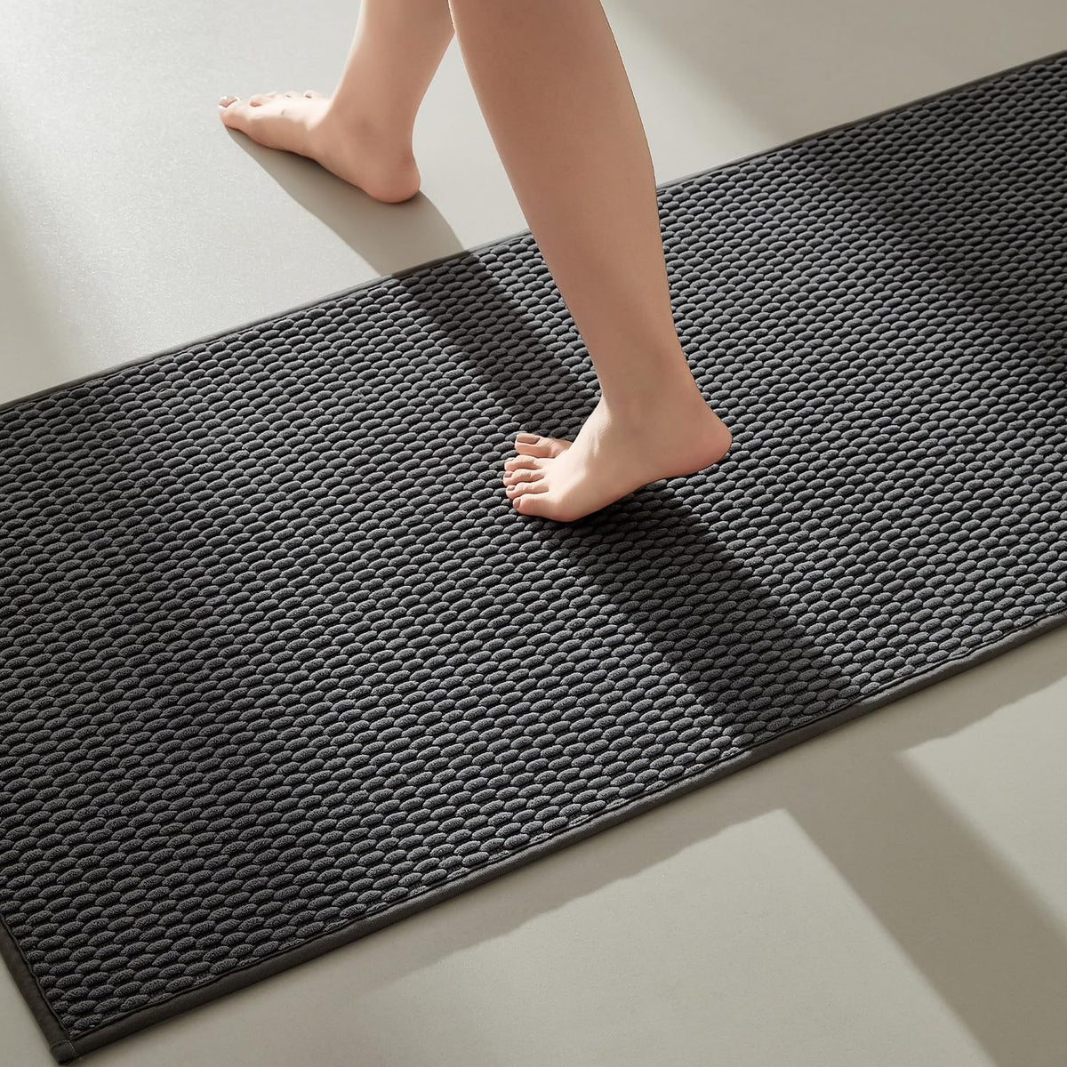 TYUU Bathroom Rugs Non Slip Washable, Super Absorbent Thin Bath Mat Small Quick Dry Low Pile Bathroom Rug, Dark Grey 16"x24"