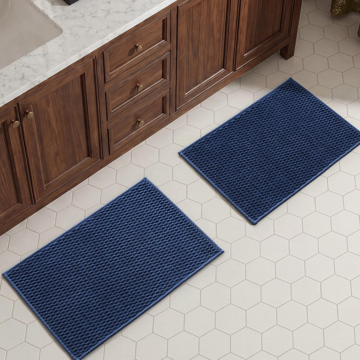 TYUU Bath Mat Set 2 Piece, Thin Bathroom Rugs Non Slip Washable Quick Dry