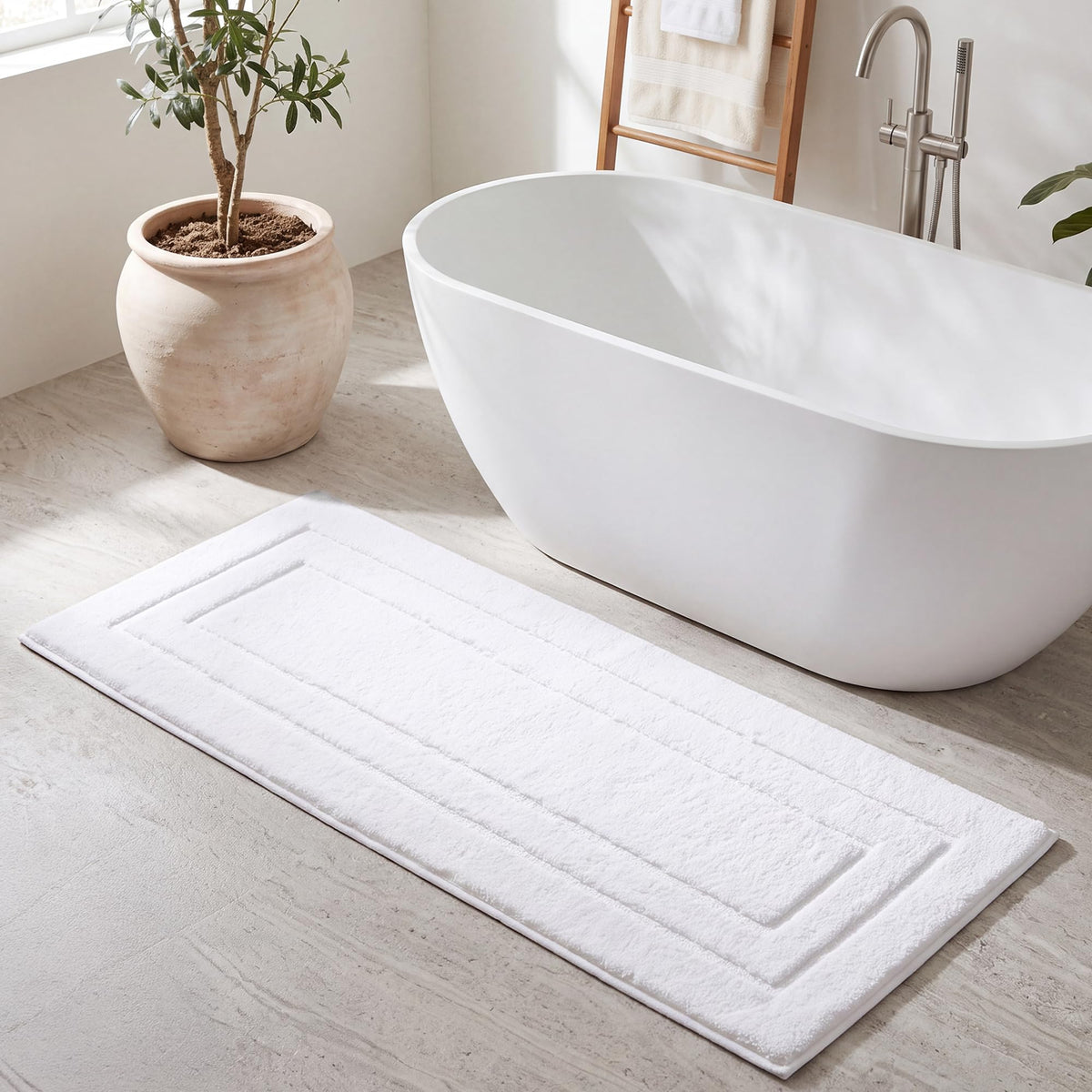 GRANNY SAYS Gray Bathroom Rug 20" x 30", Non-Slip Microfiber Bath Mat