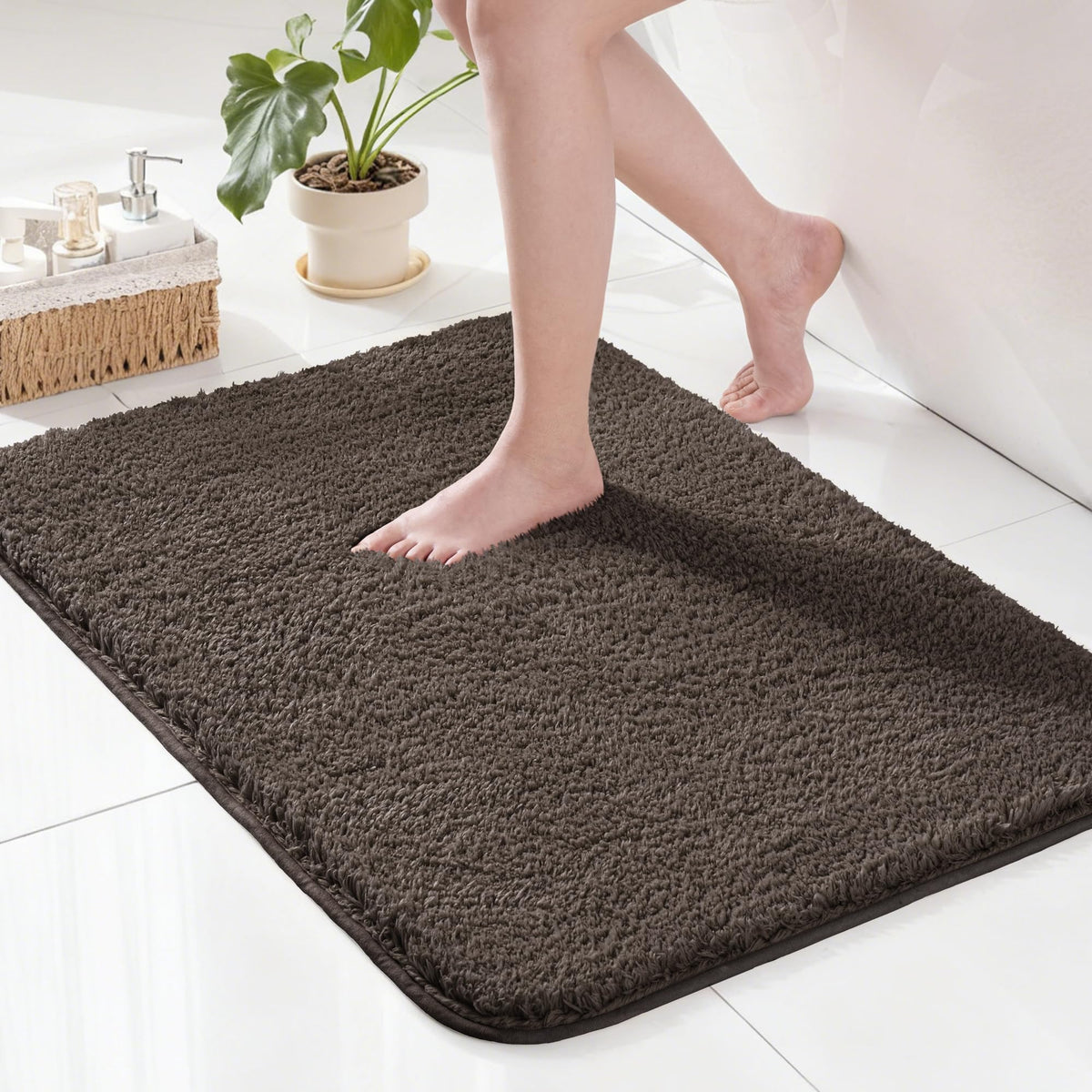 Exclusivo Mezcla Bathroom Rugs Mats 17x24, Navy Blue