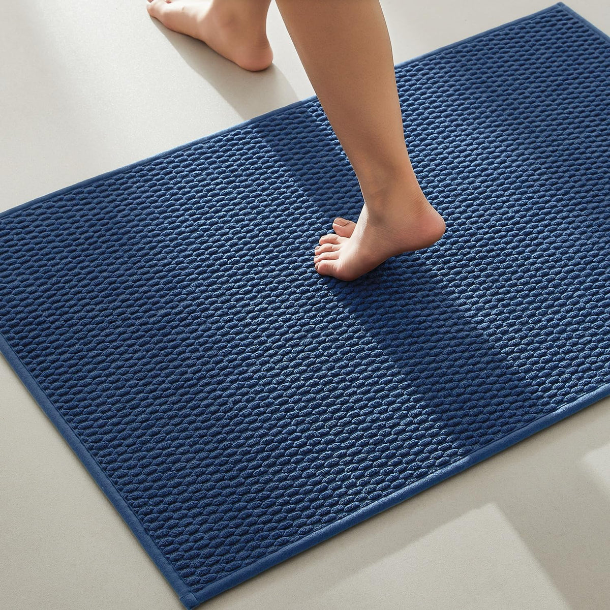 TYUU Bathroom Rugs Non Slip Washable, Super Absorbent Thin Bath Mat Small Quick Dry Low Pile Bathroom Rug, Dark Grey 16"x24"