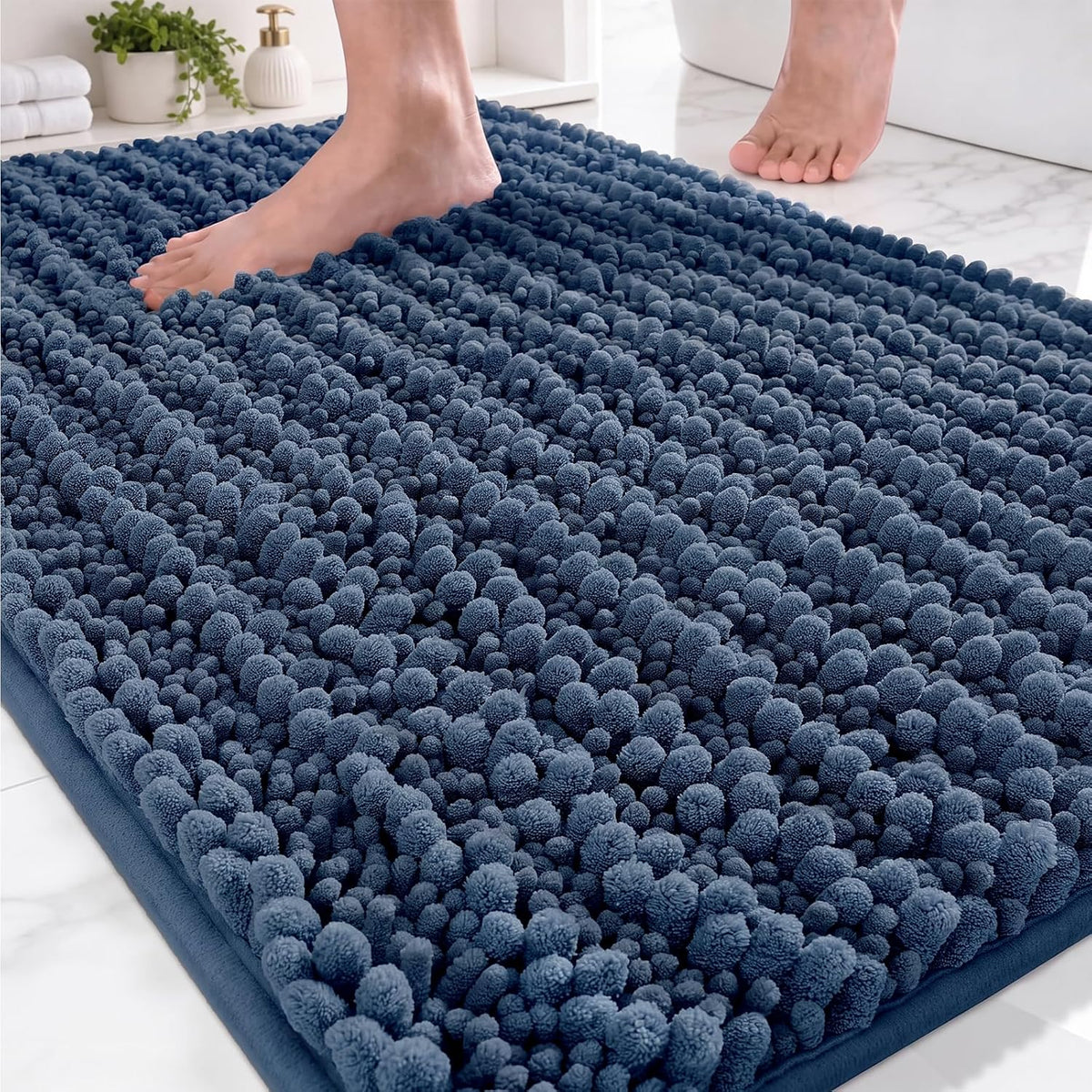 Disolla Navy Blue Bathroom Rug 20x32 Inch - Luxury Chenille Bath Mat, Thick Shaggy Plush Absorbent Rug, Non-Slip Machine Washable Mats for Bathroom Floor & Decor