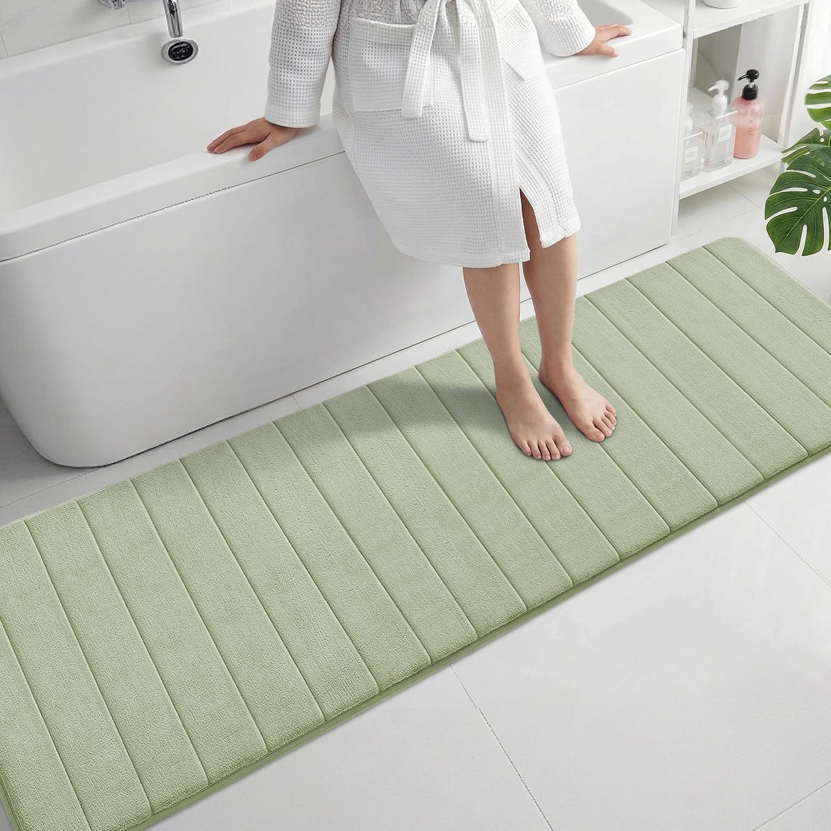 Yimobra Memory Foam Bath Mat, Super Soft Absorbent Bathroom Rug Non Slip, Quick Dry, Machine Washable Floor Carpet for Tub Shower, Home Decor Accessories, 24x17, Grey