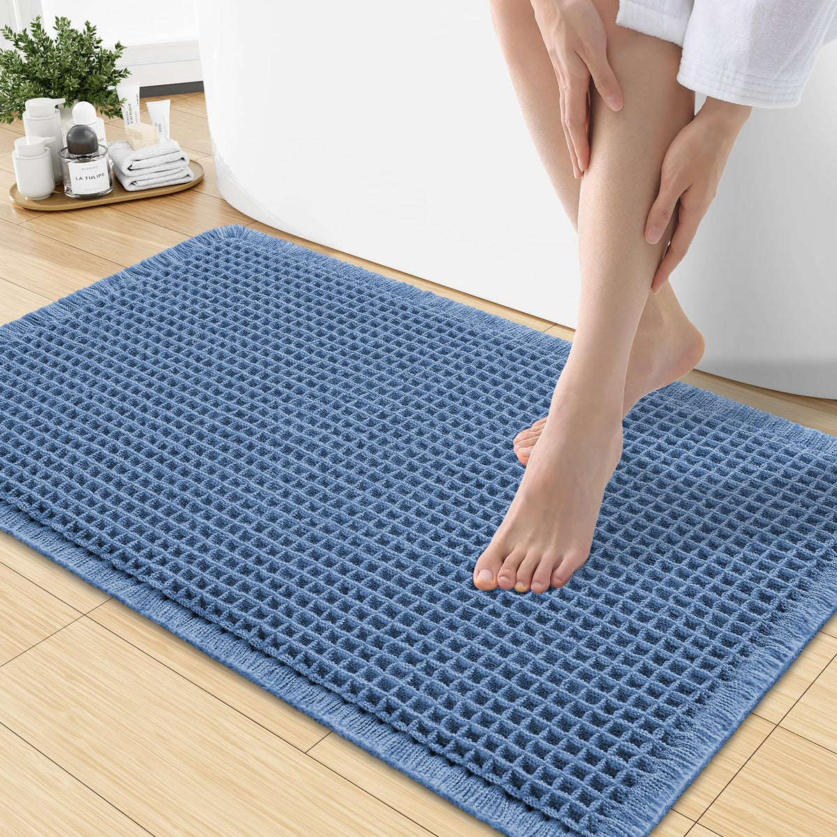 Smiry Waffle Bath Mat 30X20, Extra Soft Absorbent Bathroom Rugs, Brown